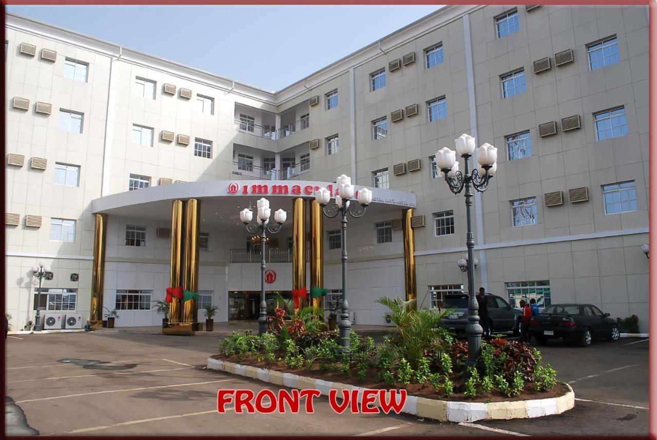 Immaculate Royal Int'L Hotel Owerri Eksteriør billede