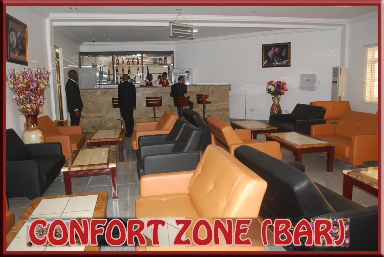 Immaculate Royal Int'L Hotel Owerri Eksteriør billede