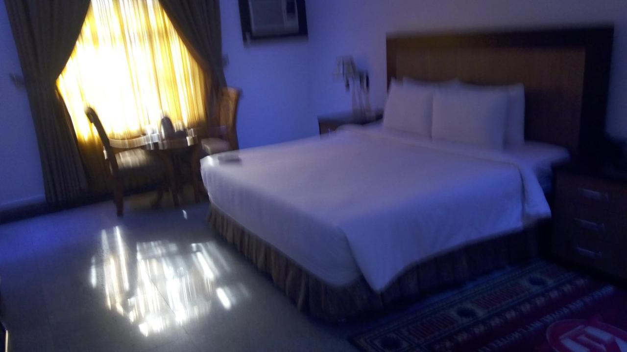 Immaculate Royal Int'L Hotel Owerri Eksteriør billede