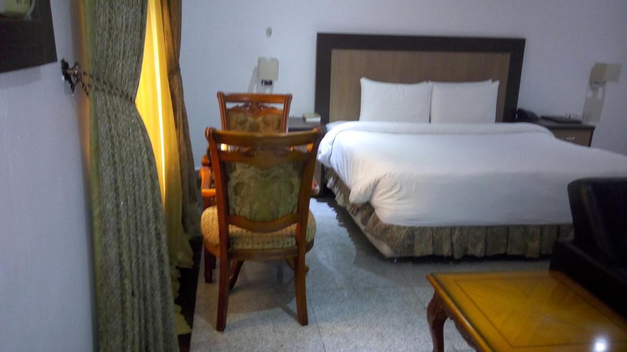 Immaculate Royal Int'L Hotel Owerri Eksteriør billede