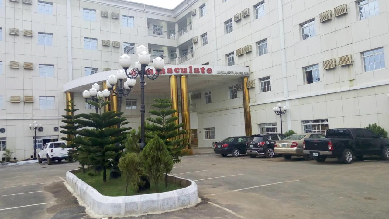 Immaculate Royal Int'L Hotel Owerri Eksteriør billede